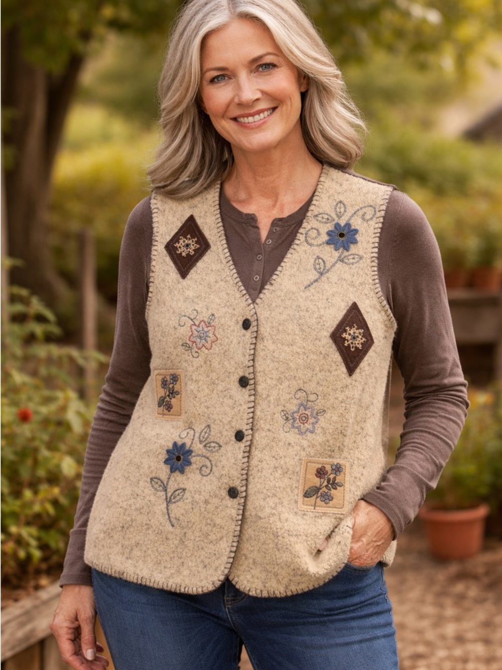 Alfred Dunner Floral Embroidered Vest Small Boho Cottagecore